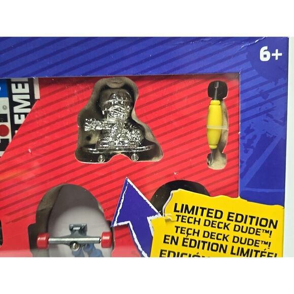 TECH DECK 25th Anniversary Pack 8 Fingerboards Silver Dude 96mm Limited NEW - Picture 4 of 16